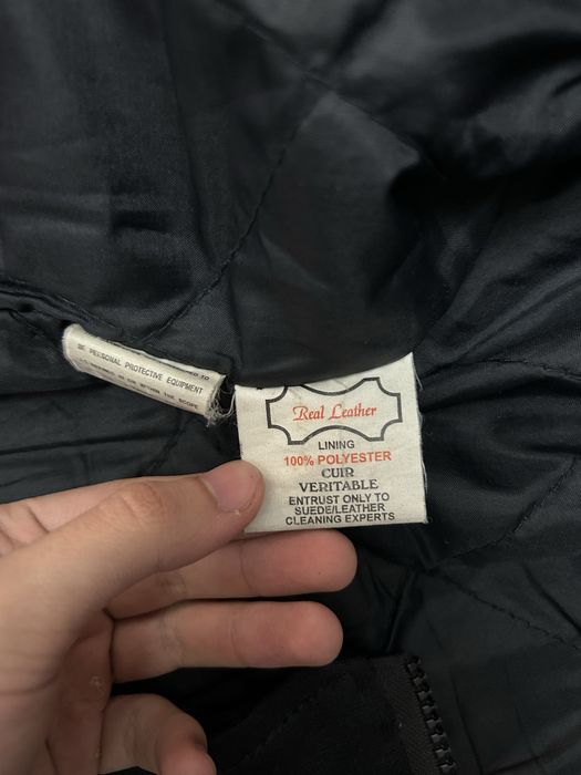 Шкіряна куртка skintan