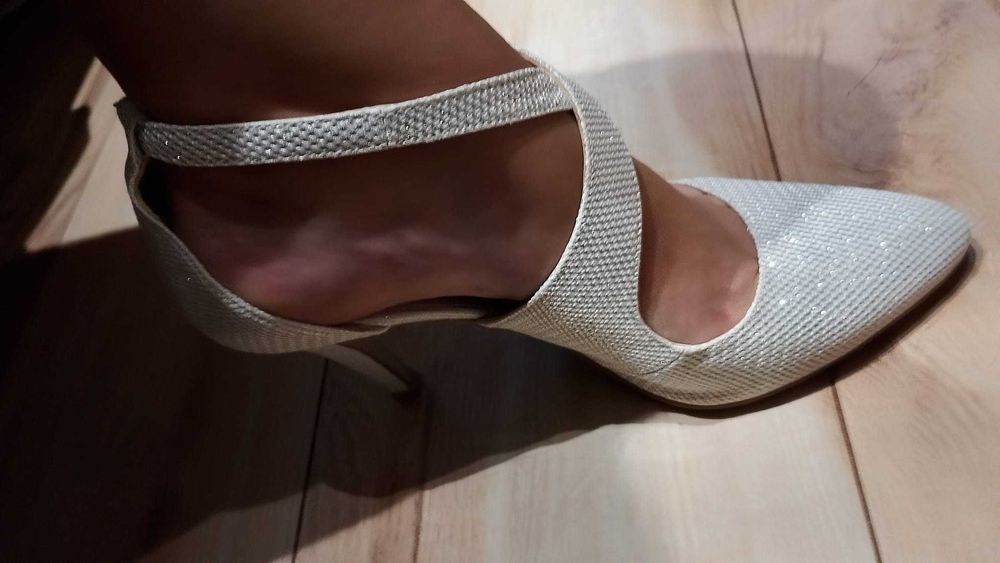 Nowe buty ślubne BiałyBucik