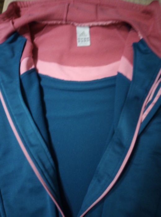 Костюм спортивний