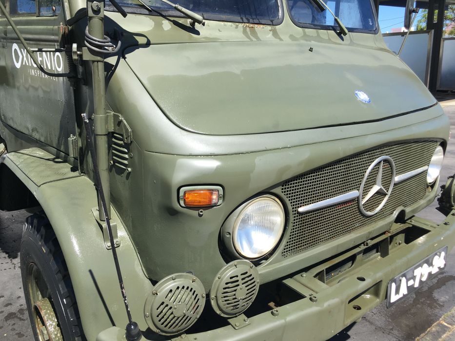 Camião Mercedes Unimog 404-113