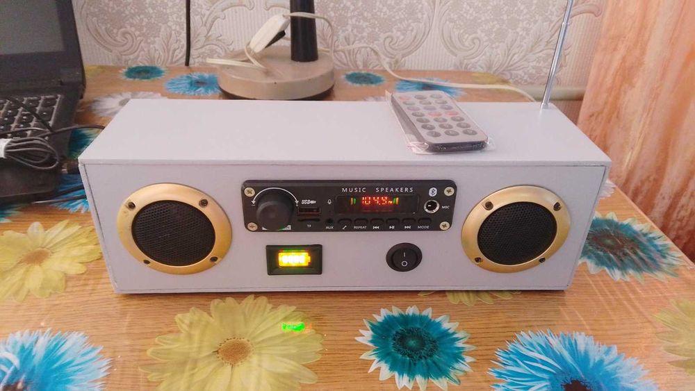 5 в 1  на аккумуляторах, мощность 10+10 Вт