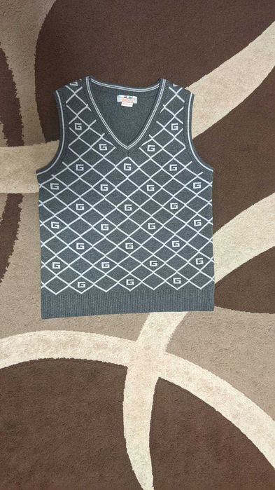 Жилет сірий для хлопчиків