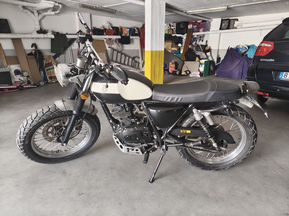 Mutt 125 impecável