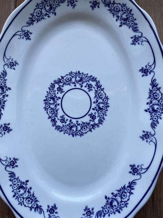 Porcelanowa półmiska owalna