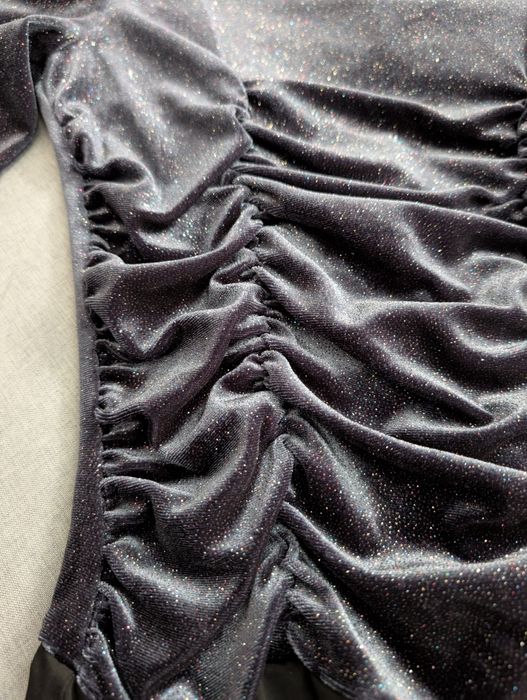Błyszczące body Zara