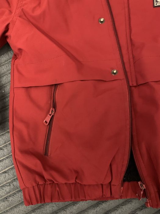 Курточка теплая на осень/весна на 6 лет