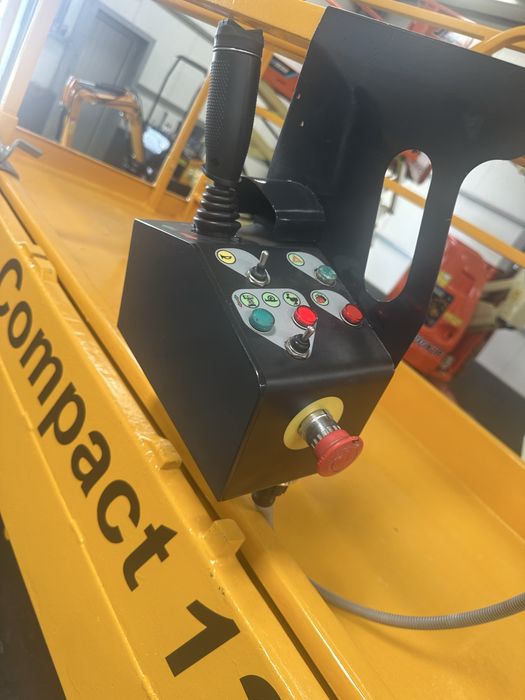 Plataforma elevatoria tesoura 12 metros