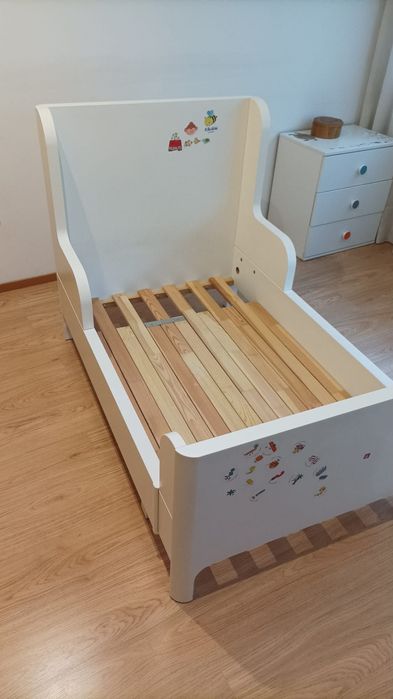 Cama criança  extensível Ikea