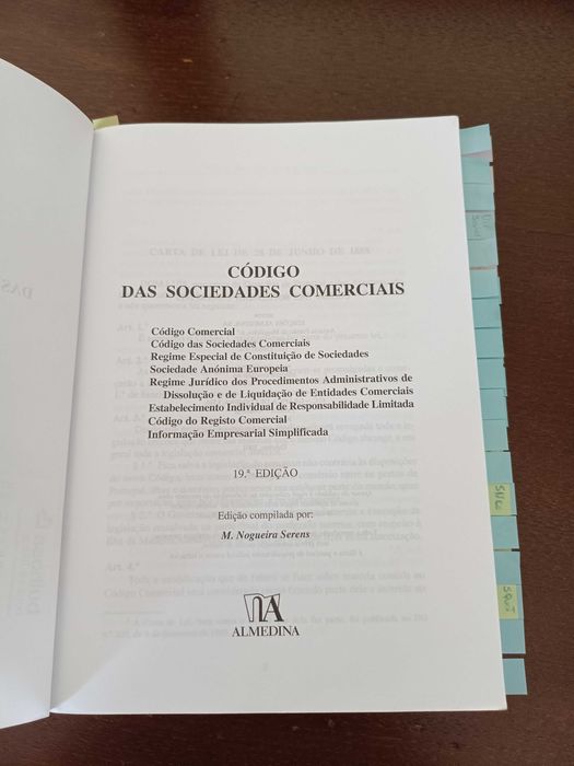 Livro " Código das sociedades comerciais"