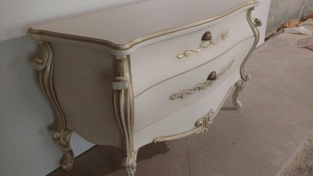 Эксклюзивный комод