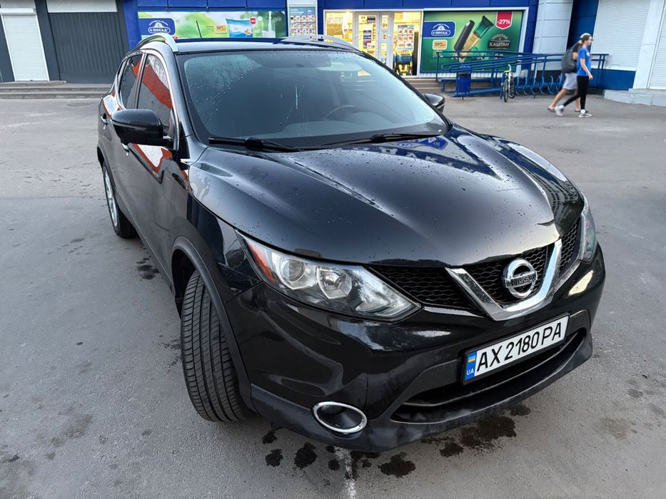 Nissan Rogue sport SV