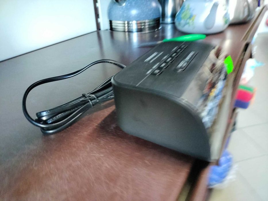 RADIOBUDZIK BUDZIK z funkcją spania zasilanie sieciowo bateryjny ZEGAR