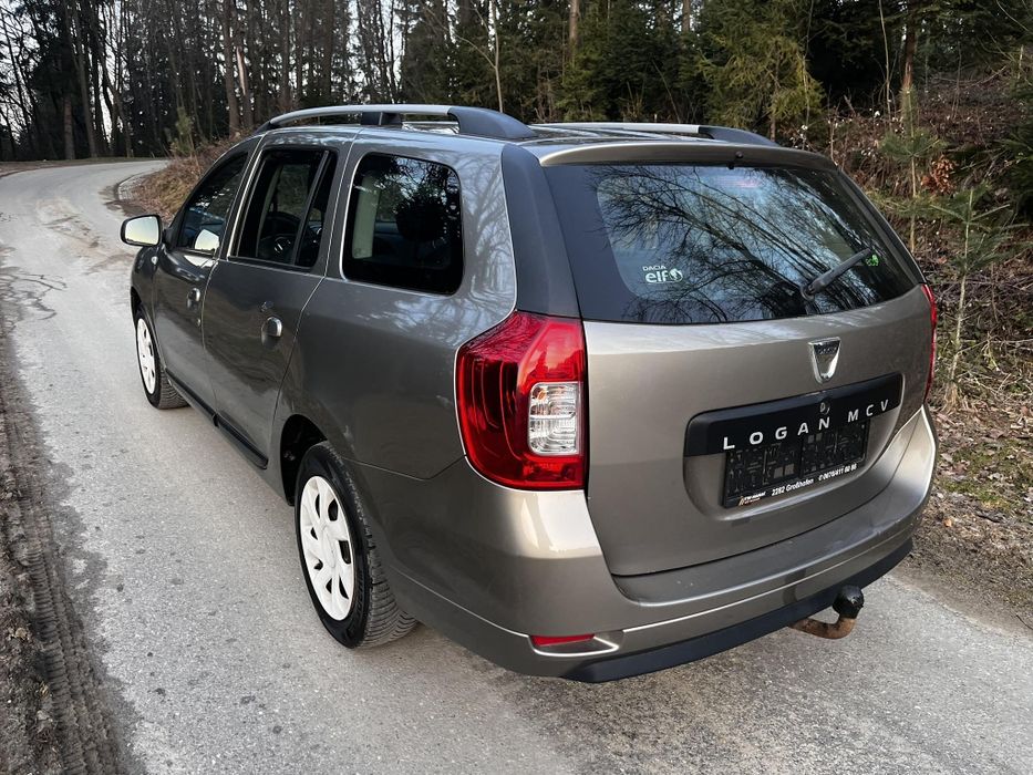 Zadbana Dacia Logan z 2014 roku
