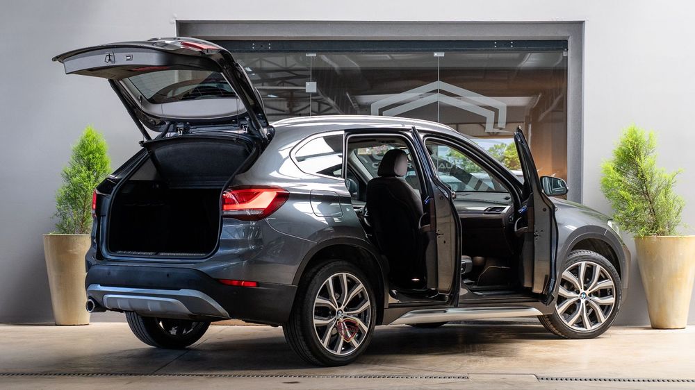 BMW X1 16 d sDrive xLine