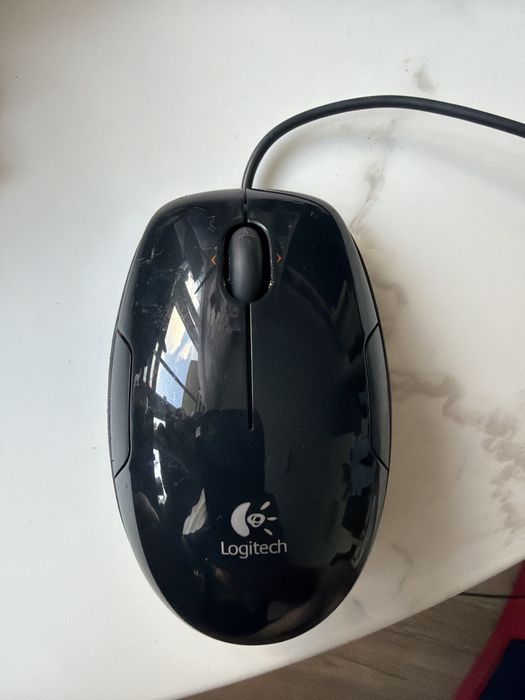 Mysz logitech  myszka