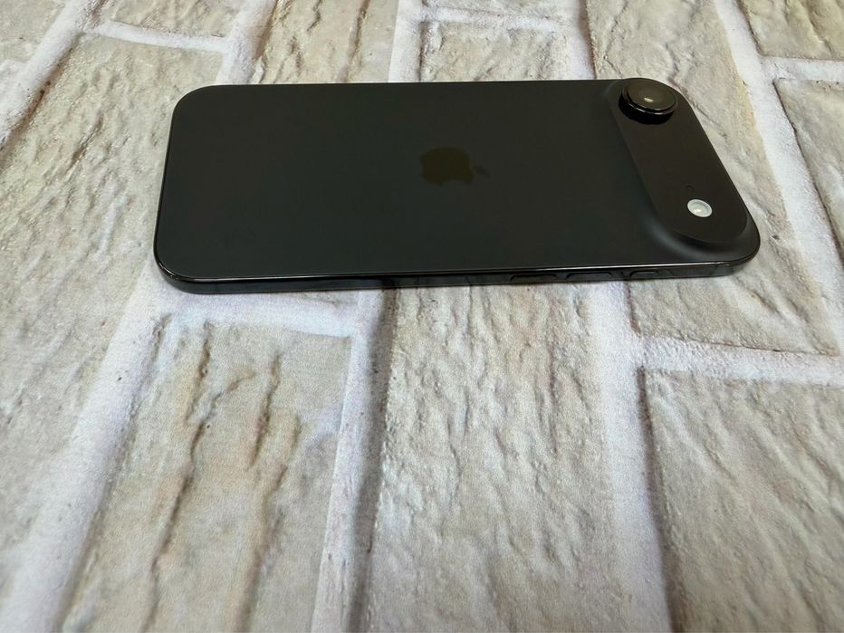 Iphone 17 Air 256gb neverlock Space Black 830$