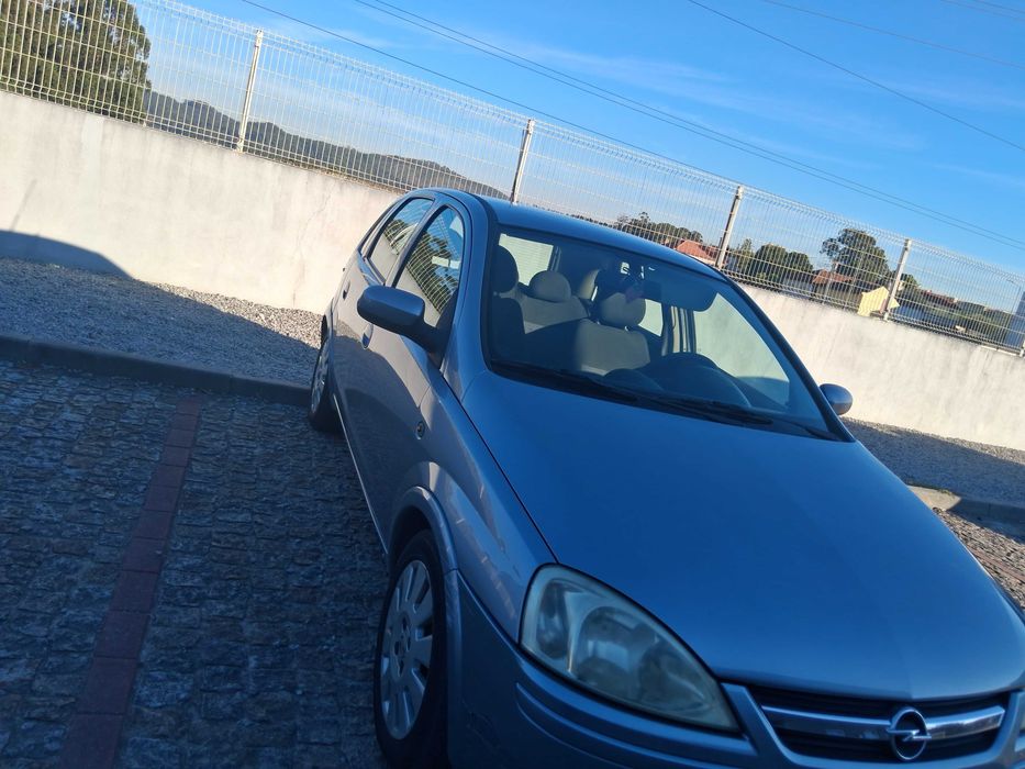Opel corsa 1200 a gasolina baixa quilometragem foto 3