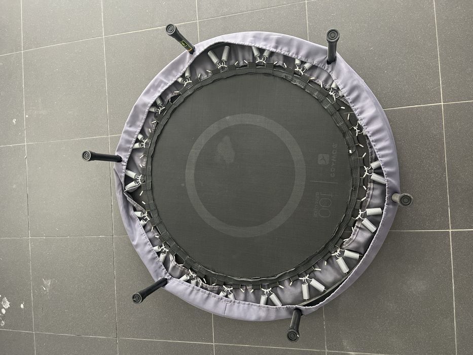 Trampolim Pequeno Domyos