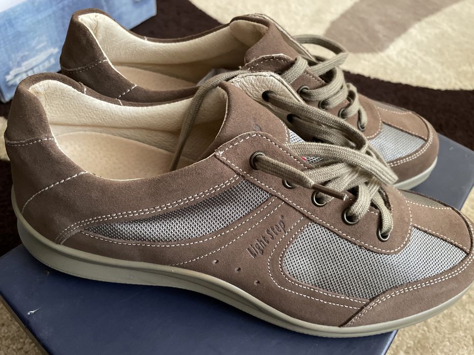 Взуття чоловіче