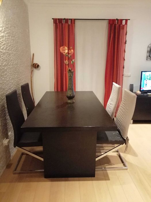 IKEA Dining Table, Chestnut (6 Seats)64739900326915121