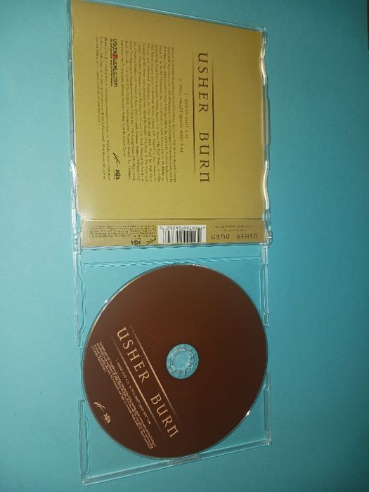 2 CD's Usher original
