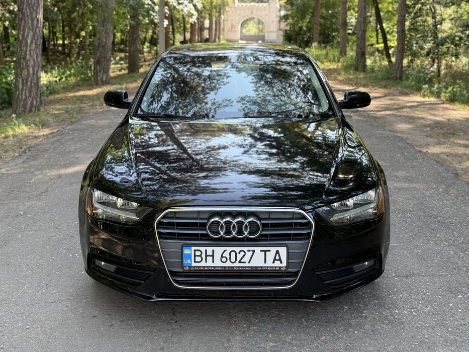 Audi A4 2014 год