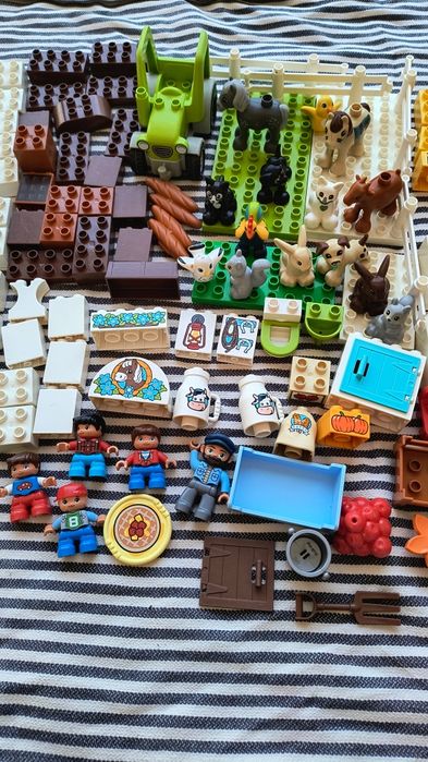 Klocki duplo mix, zwierzątka, farma, traktor, figurki, 130 klocków