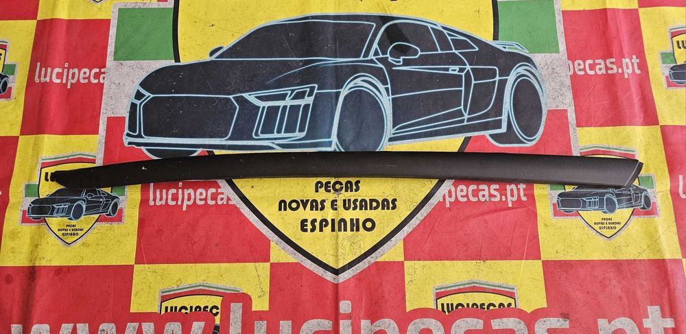 Friso Direito Pára-brisas Citroen C4 Picasso II | 130685