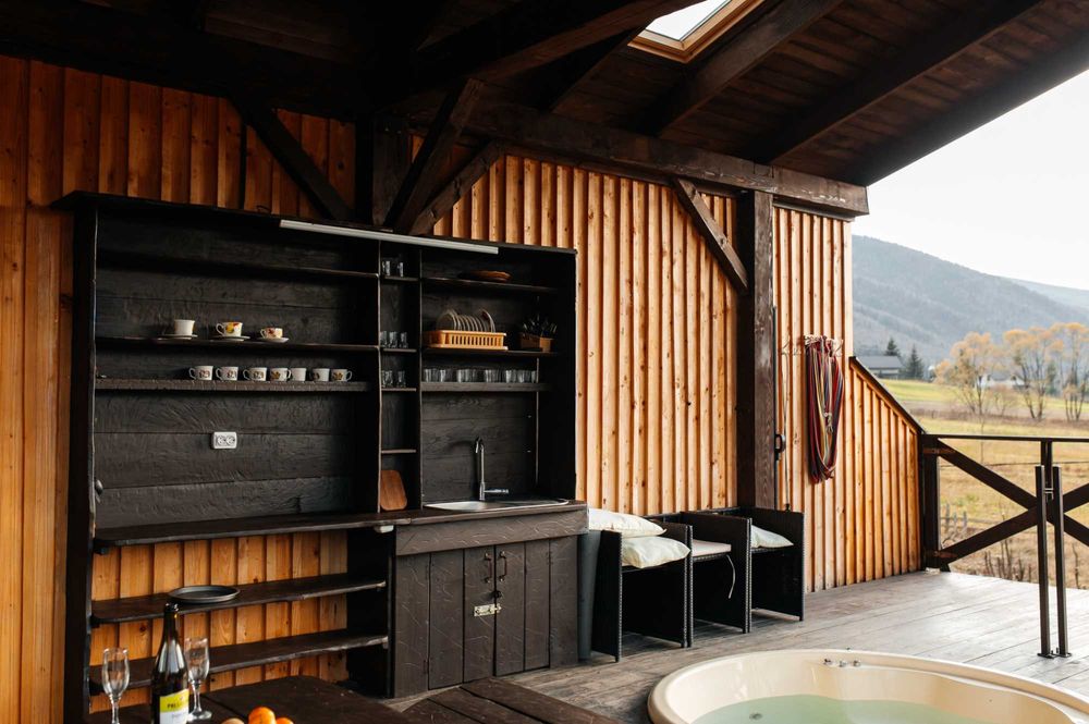 панорамний котедж в Карпатах, чан на дровах, джакузі, караоке Ст.Гута