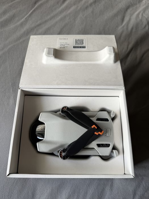 Dji mini 3 RC com cartao de memoria