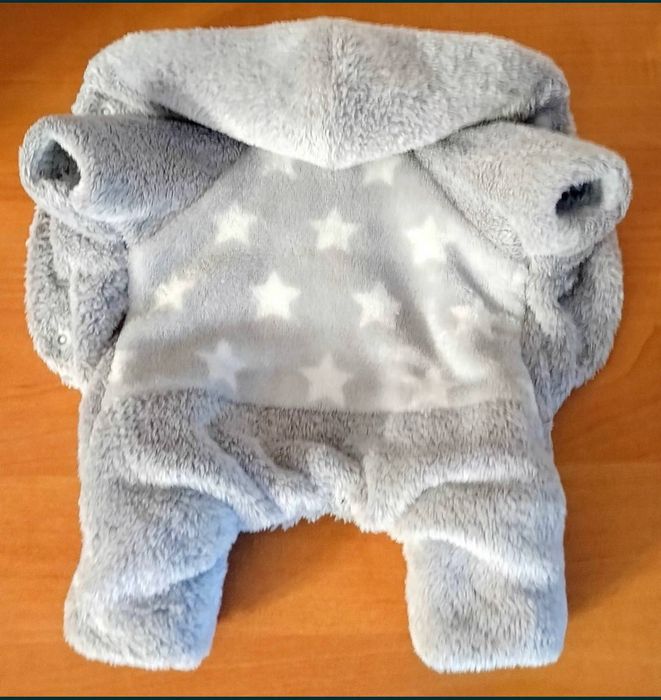 Одяг для собак в ідеальному стані