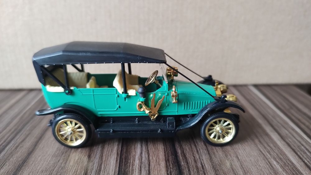 Руссо-балт Руссобалт Берлин Ландолэ фаэтон  а22 сделано в СССР модель