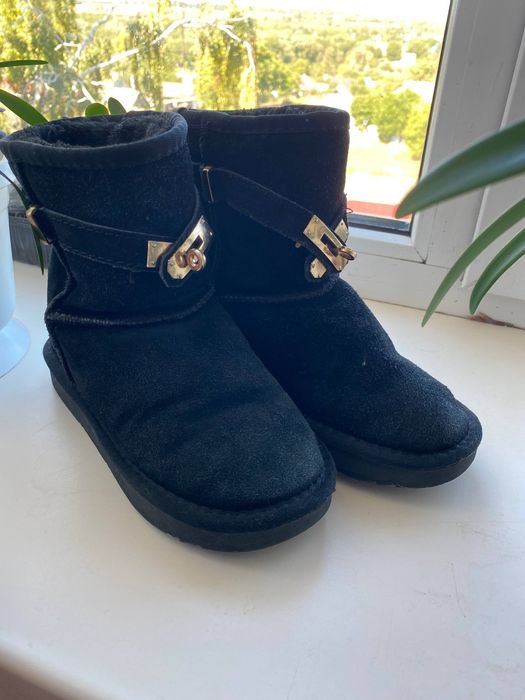 Теплі угі (уггі) MOMOTO 32 р. Зима