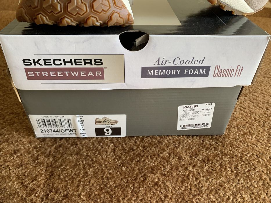 Кросівки Skecners розмір 42 оригінал