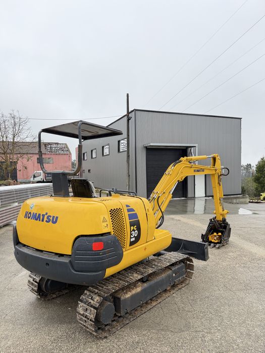 Mini giratória Komatsu Pc 30
