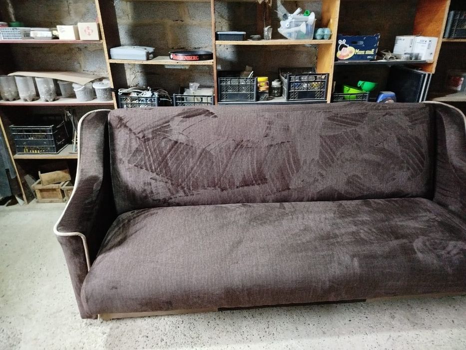 Продам диван двоспальний