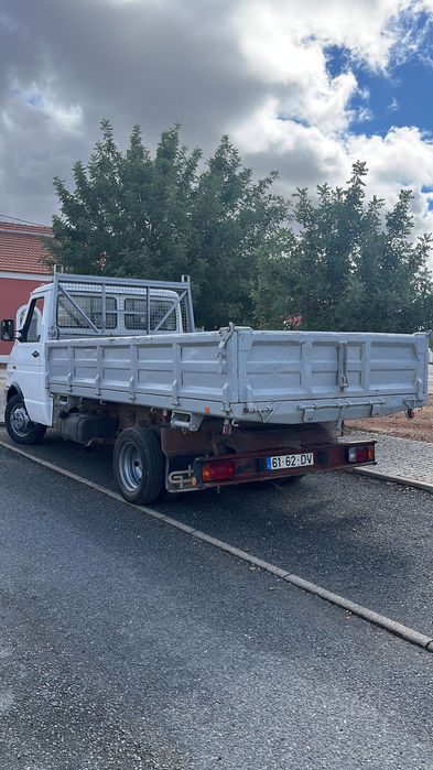 Carrinha IVECO caixa aberta