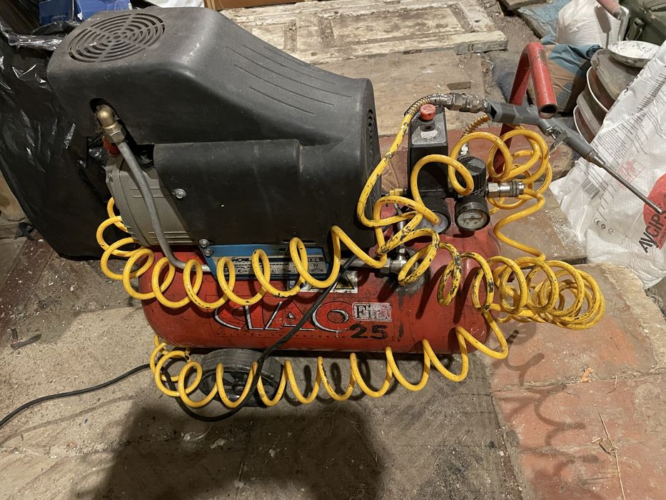 Продам компрессор