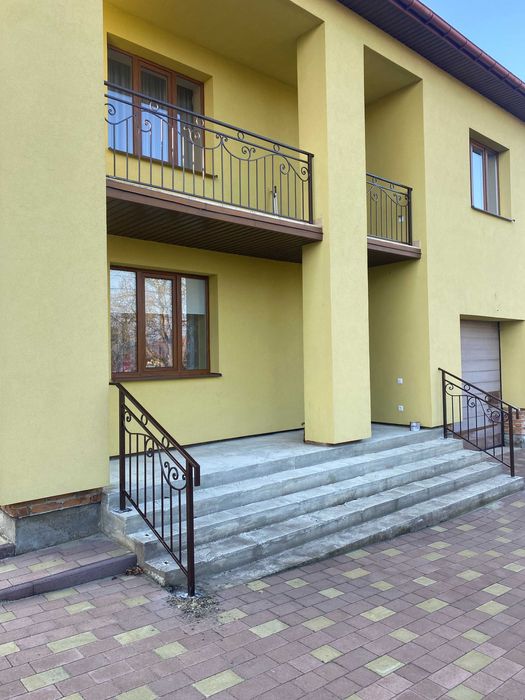 вироби з металу сходи. перила. навіси