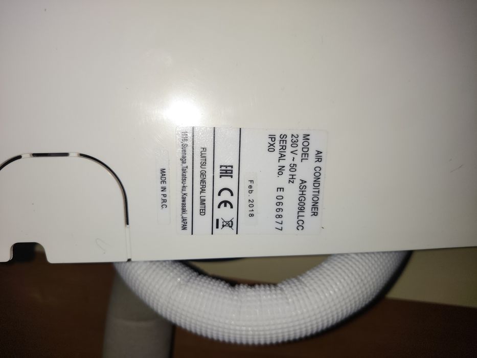 2 Ares Condicionados FUJITSU GENERAL INVERTER – 24.000 + 9.000 BTU