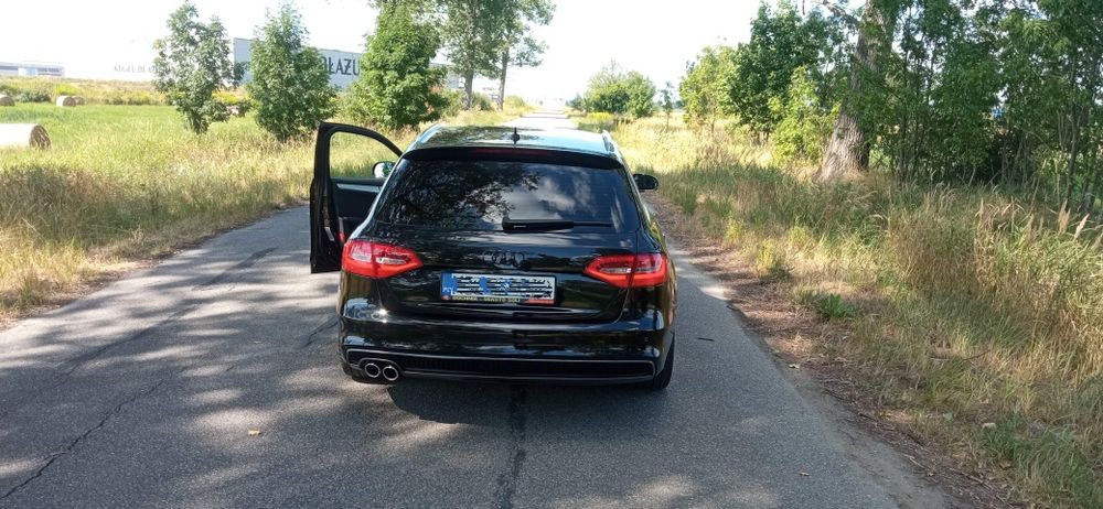 Audi a4 b8 S-Line Navi Klima Odpinany hak