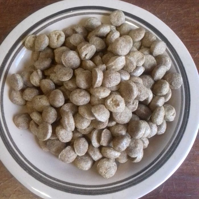 Отдам в Дар свежий и вкусный сухой корм для собак из мяса говядины.