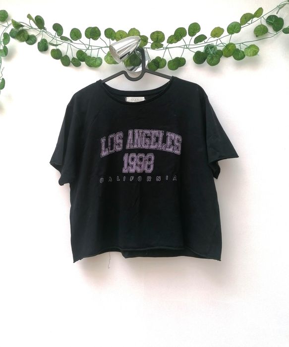 T-shirt Preta Cropped