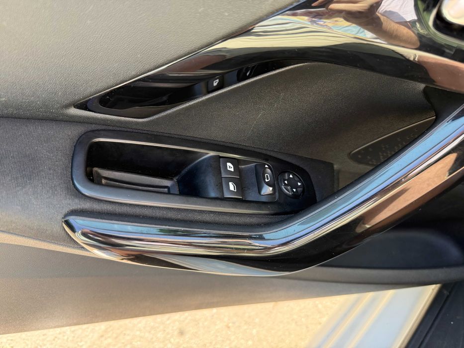 Продам Peugeot 208 2016 $5800