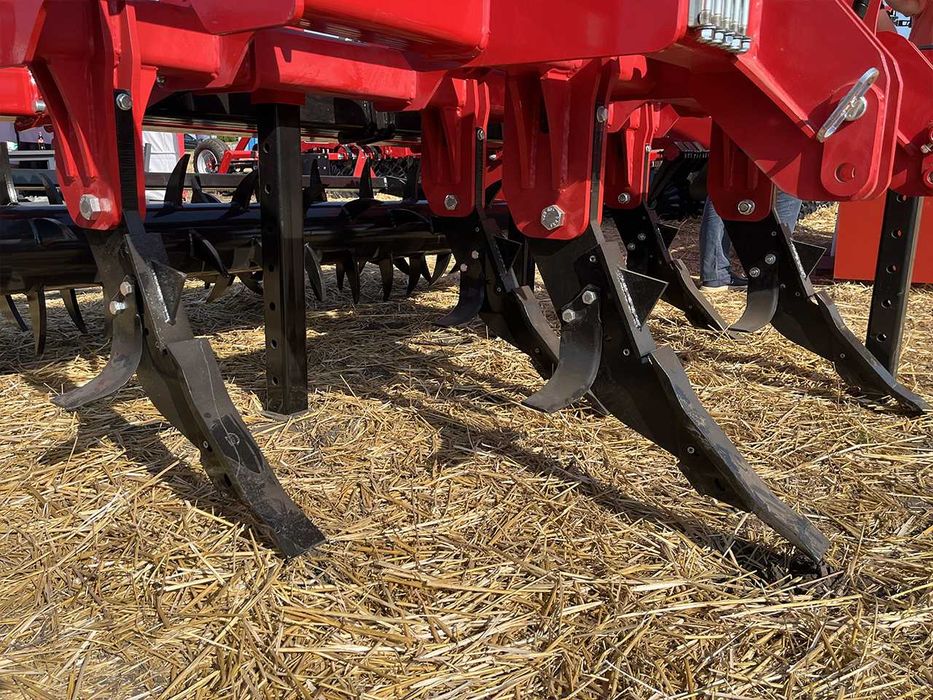 Глибокорозпушувач Dionis 5(2.5м)Гідравлічне регулювання Компенсація25%