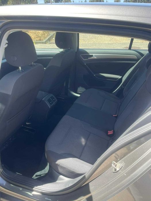 Volkswagen Golf VII 1.6 TDI GPS Edition