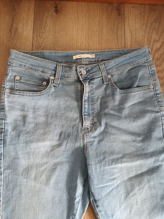 Jeansy dżinsy LEVIS 726 flare