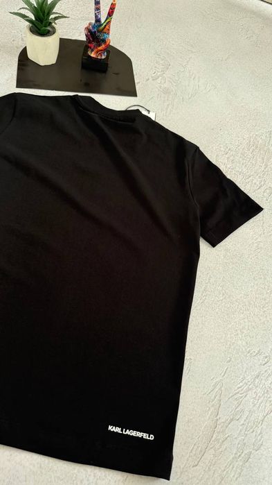 Чоловіча мужская футболка  KARL LAGERFELD  Black White