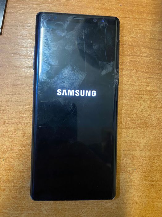 Дисплей Samsung Note 8 N950 под замену стекла