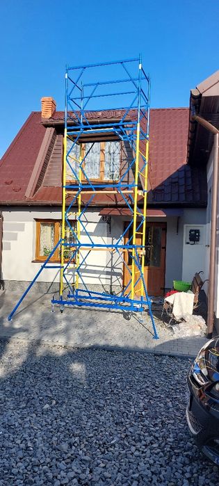 Оренда риштування, вишки тури, драбин